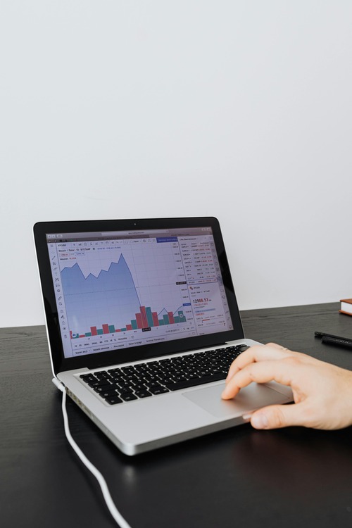 Factors affecting BTC to ETH processing time and fees